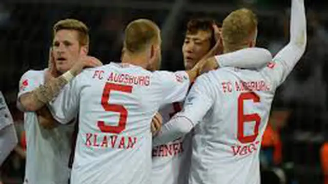 5 Alasan Augsburg Jadi Rising Star Bundesliga