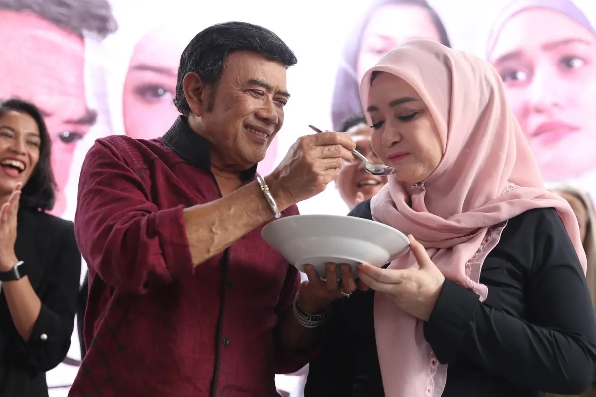 [Bintang] Ricca Rachim dan Rhoma Irama