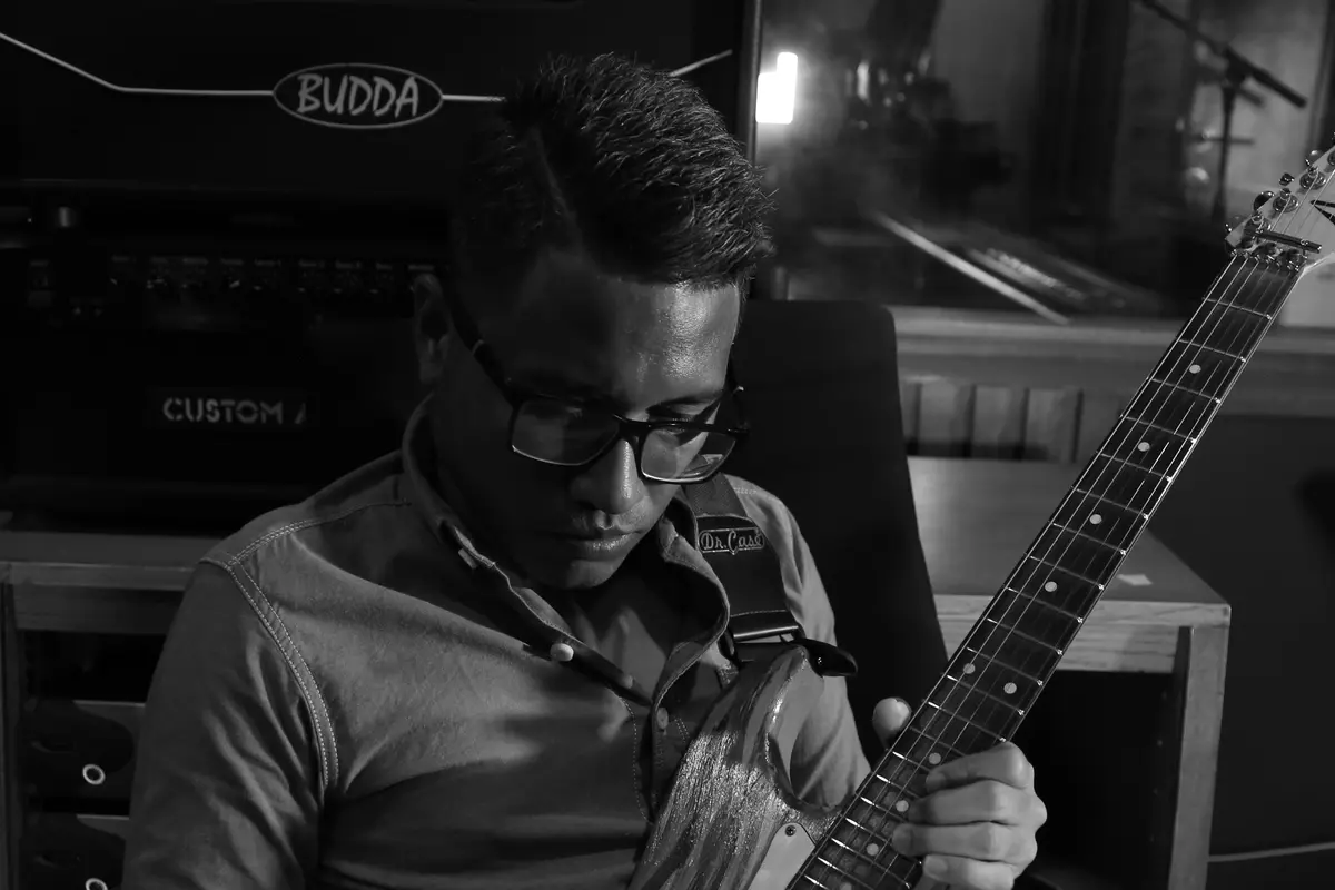 [Bintang] Andre Dinuth