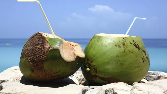 [Bintang] Ketika Es Teh Manis Jauh Lebih Menggoda dari Oppa Korea