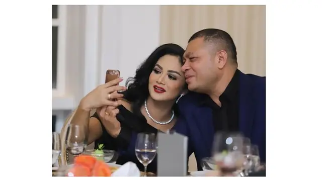 7 Potret Krisdayanti Rayakan Ulang Tahun Raul Lemos, Meriah dan Romantis