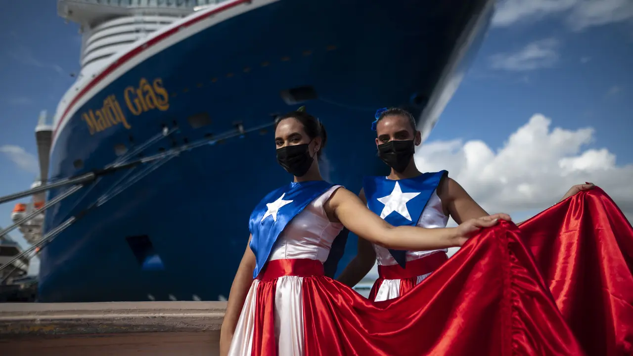 FOTO: Pertama Sejak Pandemi, Kapal Pesiar Kunjungi Amerika Serikat