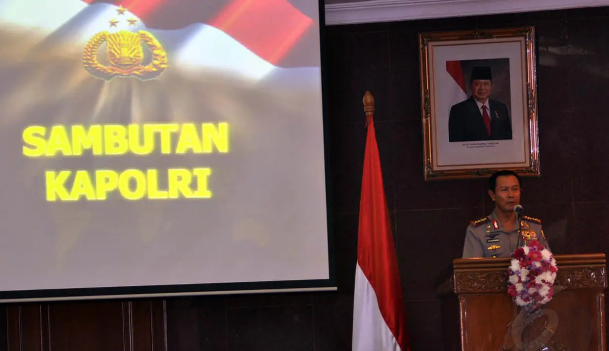 Kapolri Jenderal Pol. Sutarman berharap melalui MOU ini membuat anggota polisi lebih tegas lagi untuk tidak menerima sesuatu pemberian, Jakarta, Selasa (19/8/14). (Liputan6.com/Miftahul Hayat) 