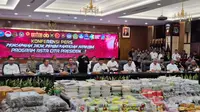 Kapolri Jenderal Listyo Sigit Prabowo saat konferensi pers di Rupatama Mabes Polri, Kamis (5/12/2024). (Tim News).