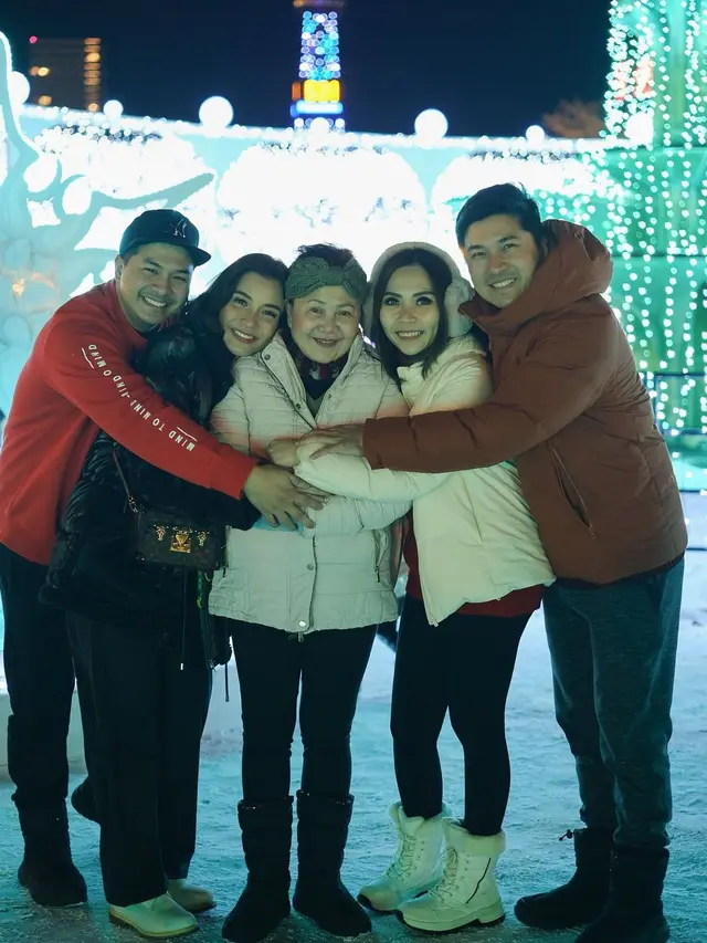 10 Artis Ini Rayakan Natal 2023 di Luar Negeri, Penuh Bahagia