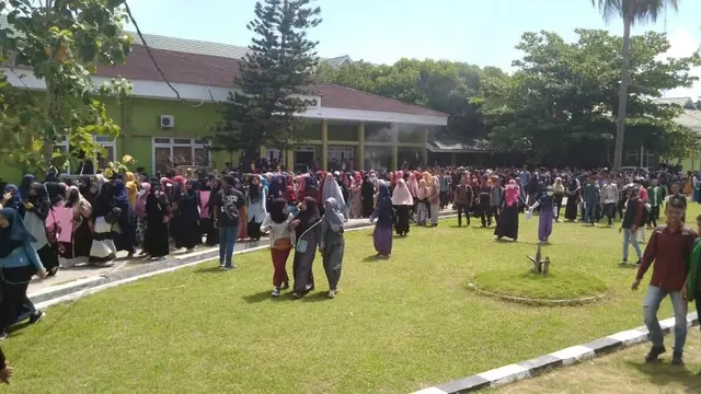 Demonstrasi di Kampus IAIN Sultan Amai