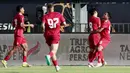Witan Sulaeman (8) melakukan selebrasi bersama rekan-rekannya usai mencetak gol pembuka Persija Jakarta ke gawang Arema FC pada laga perebutan peringkat ketiga Piala Presiden 2026 di Stadion Kapten I Wayan Dipta, Gianyar, Bali, Kamis (6/8/2026). Gol Witan pada menit ke-6 menjadi awal kemenangan Macan Kemayoran sebelum Persija menutup pertandingan dengan skor 3-1 melalui tambahan gol Arylansyah Abdulmanan dan Victor Dethan untuk memastikan finis di peringkat ketiga. (KapanLagi.com/Budy Santoso)