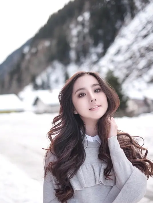 Meskipun masih 16 tahun, Agatha Chelsea sudah membintangi 4 judul film layar lebar. (Foto: instagram.com/agatha_chelsea)