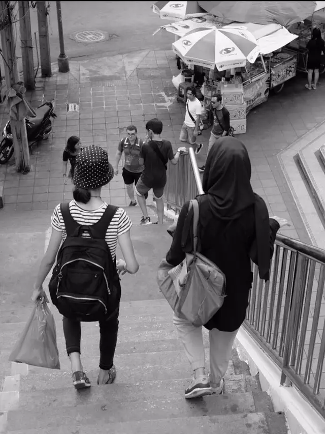 Potret Aisha dan Ibu (Instagram/@shadjo4)