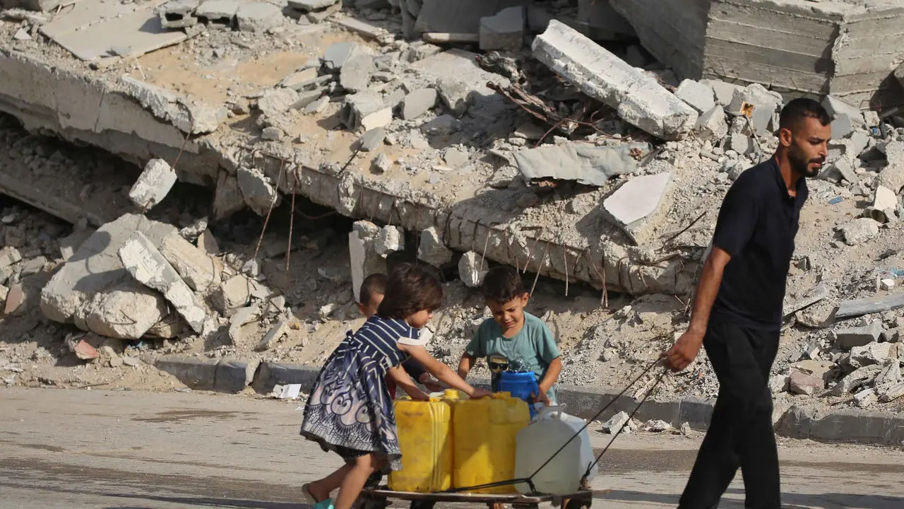 Krisis Air Bersih Masih Menghantui Pengungsi, Negosiasi Gaza Berlangsung Hari Ini di Mesir