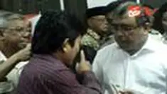 Sidak Menkumham di Kantor Imigrasi Jaktim diwarnai protes seorang dokter. Sang dokter ini mengeluhkan lamanya pengurusan paspor di kantor imigrasi.