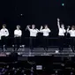 Film ini menceritakan tentang aktivitas para anggota di belakang layar saat mempersiapkan konser World Your Love Yourself di Paris. (Liputan6.com/Twitter/@bts_bighit)