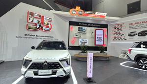 Mitsubishi Xforce edisi spesial 55th Anniversary di ajang IIMS 2026 yang digelar pada 5–15 Februari 2026 di JIEXPO Kemayoran, Jakarta. (Liputan6.com/Gilar Ramdhani)