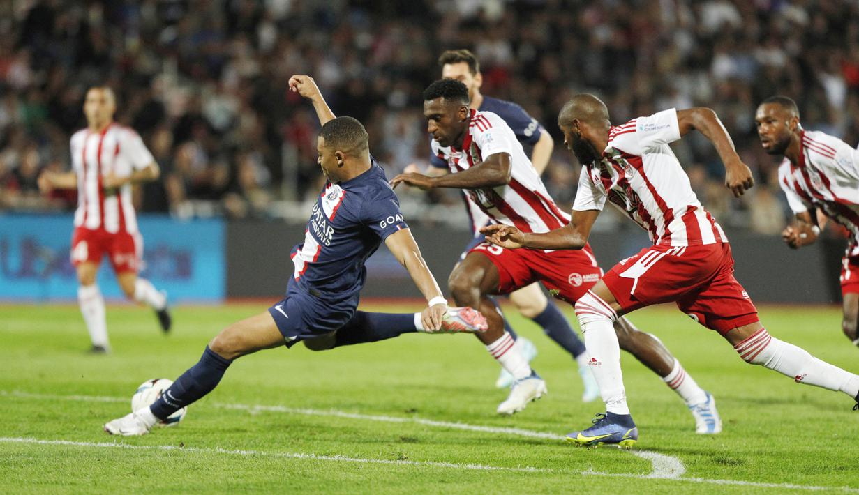 Dari segi peluang, Paris Saint-Germain memiliki 11 yang 6 di antaranya mengarah tepat sasaran. (AFP/Pascal Pochard-Casabianca)