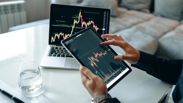 Ilustrasi suku bunga bank