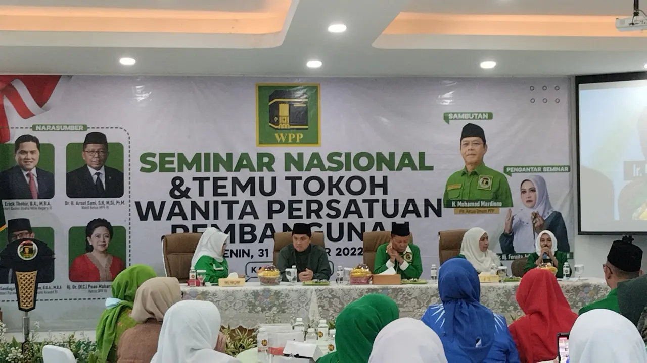 Menteri BUMN Erick Thohir dalam Seminar Nasional dan Temu Tokoh Perempuan yang dihelat Wanita Persatuan Pembangunan di Kantor DPP PPP,