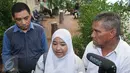 Yusri Isnaeni memberikan keterangan pers di Polda Metro Jaya, Jakarta, Selasa (5/1/2016). Yusri melaporkan Gubernur DKI Jakarta Basuki Thahja Purnama ke Polda Metro Jaya terkait kasus pencemaran nama baik kasus KJP. (Liputan6.com/Gempur M Surya)