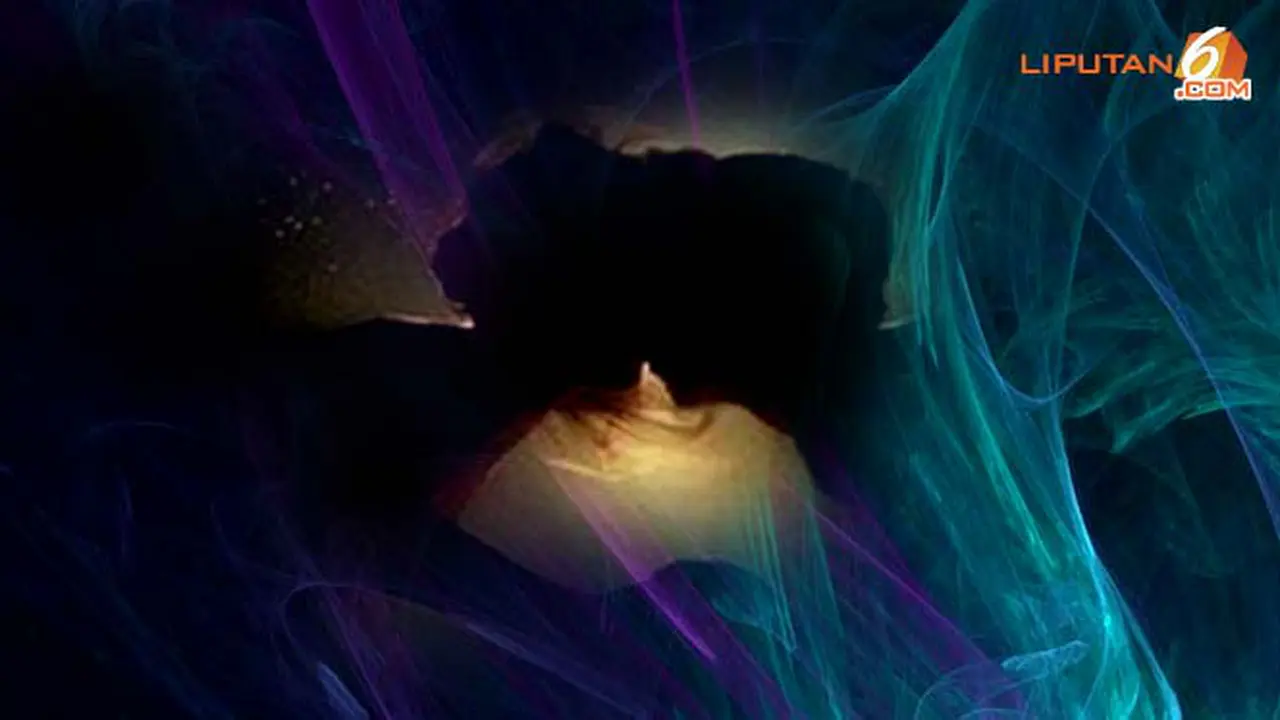 sex-magic130507b.jpg