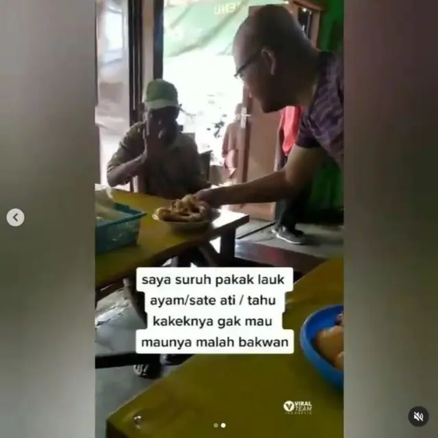 Bawa Uang Rp2 Ribu, Seorang Kakek Ditraktir Makan Sepuasnya