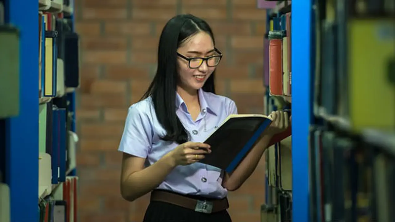 Illustrasi wanita dan pendidikan. (Pixabay)