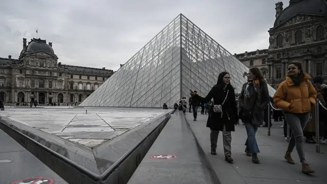 Museum Louvre
