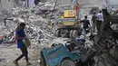 Diketahui, insiden tragis ini menewaskan sedikitnya 10 orang dan melukai 9 lainnya. (Rizwan TABASSUM/AFP)