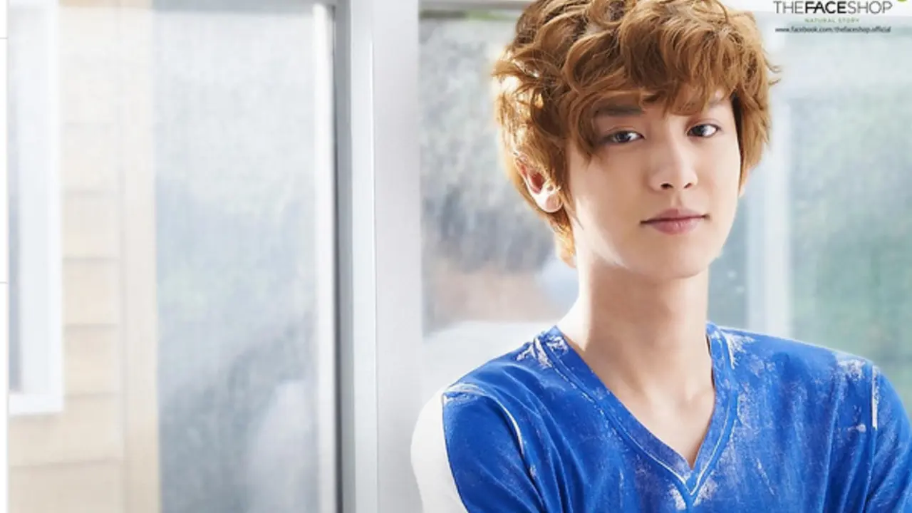 Chanyeol EXO Berjanji Beri Pelukan Gratis untuk Penggemar