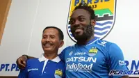 Gelandang baru Persib Bandung Michael Essien (Persib.co.id)