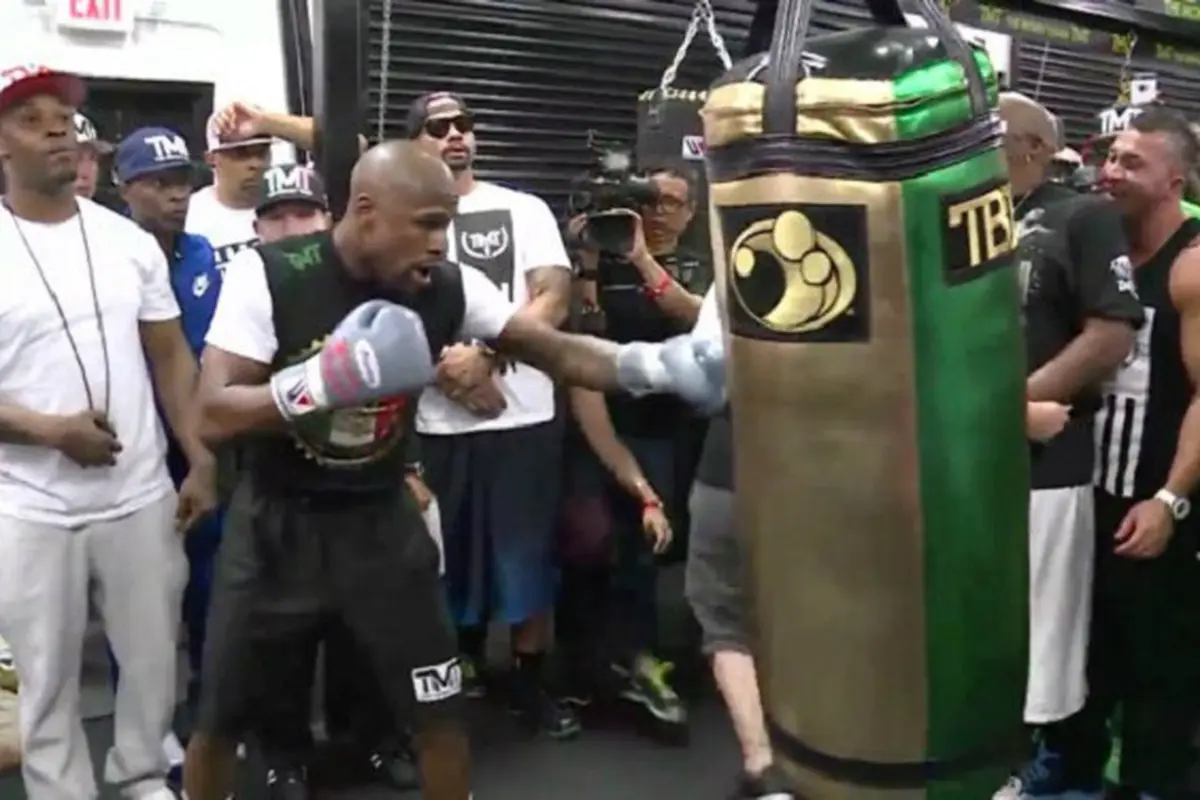 Mayweather Jr. Akan Nikmati Pertarungan Lawan Paquiao (udah)
