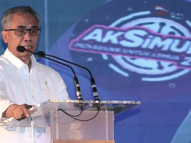 Ketua Dewan Komisioner Otoritas Jasa Keuangan (OJK) Wimboh Santoso memberikan sambutan dalam acara Aksi Mahasiswa dan Pemuda Indonesia Menabung (AKSiMUDA) 2019 di Gedung BPPT Jakarta, Selasa (30/7/2019). Acara digelar dalam rangka menyambut Hari Indonesia Menabung 2019. (merdeka.com/Iqbal S Nugroho)