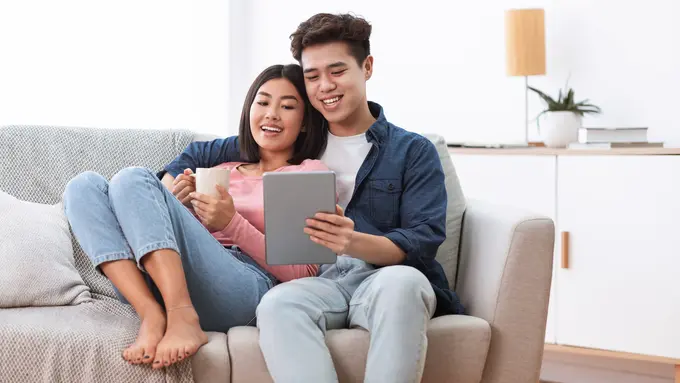 pasangan cinta