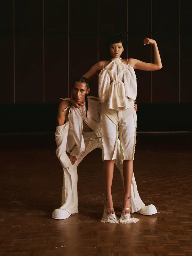 TANGAN bersama Fahrani Pawaka Empel