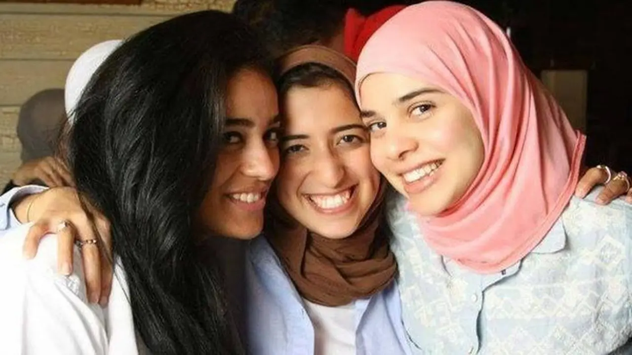Cantiknya Putri Jenderal Pengguling Morsi 