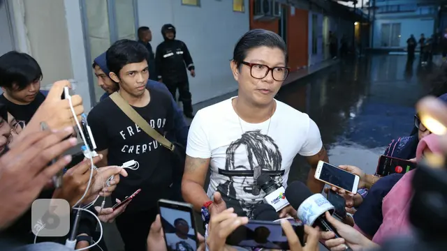 [Bintang] Andika Kangen Band dan Pramugari