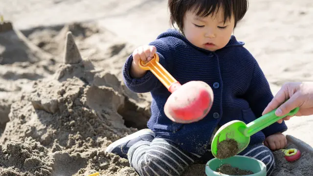 Ragam Aktivitas Sederhana untuk Stimulasi Motorik Buah Hati, Maksimalkan Tumbuh Kembangnya Yuk!