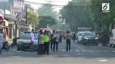 Kabid Humas Polda Jawa Timur, Kombes Frans Barung Mangera, mengungkapkan data sementara terkait korban ledakan di tiga lokasi ledakan Gereja di Surabaya.