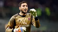 Gianluigi Donnarumma dalam laga melawan Juventus. ( REUTERS/Alessandro Garofalo )