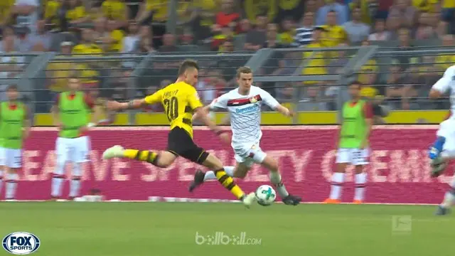 Berita video gol-gol terbaik yang tercipta pada pekan ke-31 Bundesliga 2017-2018. This video presented by BallBall.