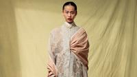 SAPTO DJOJOKARTIKO menggabungkan kehalusan artisana dengan struktur desain yang modern dan siap pakai. (foto/dok: Sapto Djojokartiko)