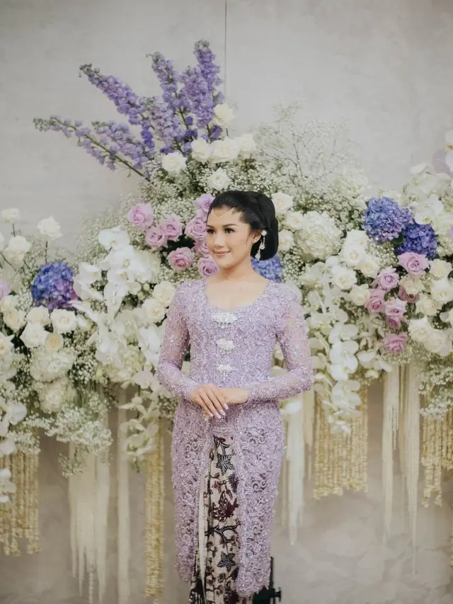 8 Inspirasi Kebaya Ungu dari Selvi Ananda, Erina Gudono, Ayu Ting Ting, hingga Jessica Mila