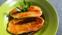 Resep pisang bakar saus karamel. (dok. Cookpad @NimasRirin18)