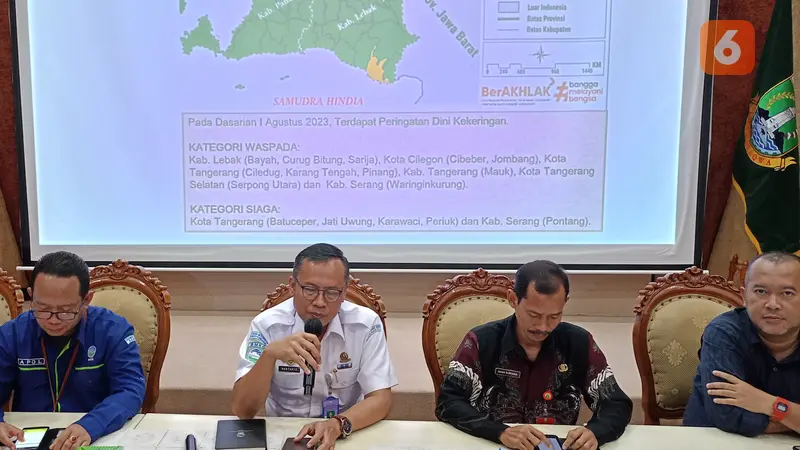 Rapat Persiapan Menghadapi Elnino Antara Pemprov Banten Dengan BMKG, di Kantor BPBD Banten. (Kamis, 03/08/2023). (Yandhi Deslatama/Liputan6.com).