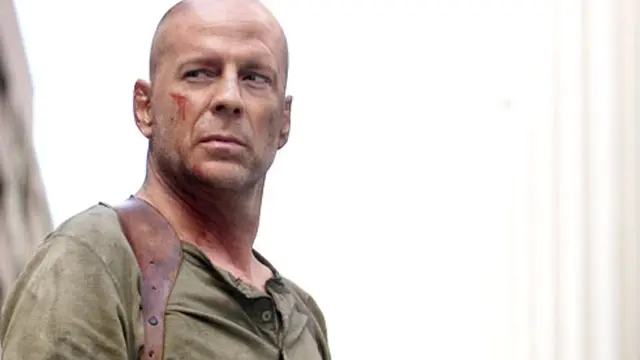 10 Aktor Hollywood yang Sering Dikisahkan Meninggal dalam Film