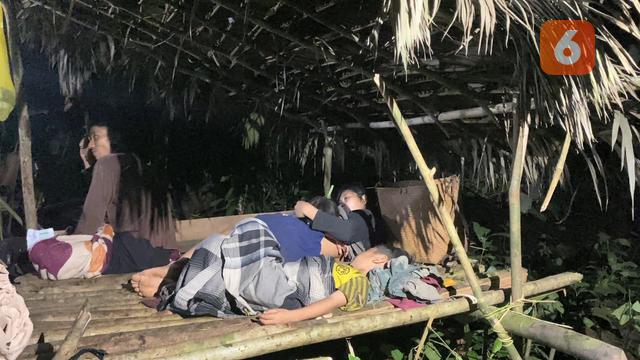 Suku Punan Batu Benau Sajau