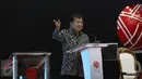 Wapres Jusuf Kalla menyampaikan keterangan saat perdagangan saham 2017 Bursa Efek Indonesia (BEI) di Jakarta, Selasa (3/1). inerja IHSG terbaik nomor 5 di dunia dan nomor 2 di Asia Pasifik. (Liputan6.com/Angga Yuniar)