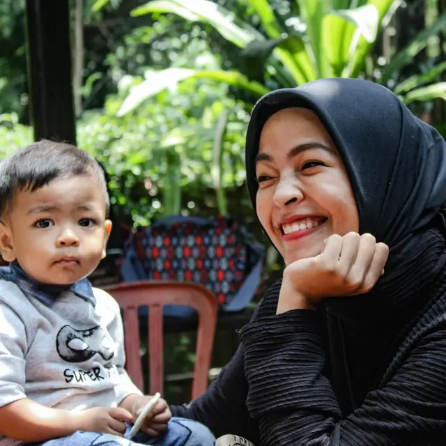 6 Momen Tantri Kotak di Bandung, dari Gedung Sate hingga Makan Mie Pinggir Jalan