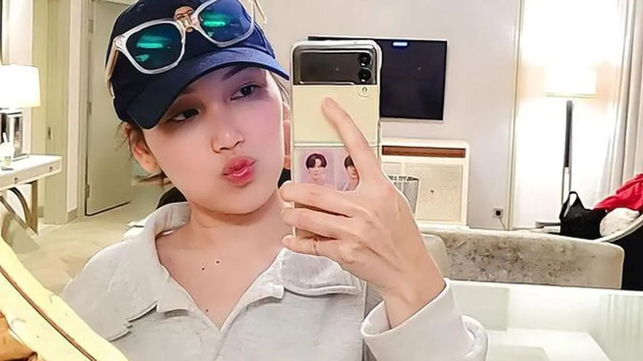 [Fimela] Ayu Ting Ting