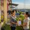 8 Ide Usaha Depan Rumah Khusus untuk Ibu Rumah Tangga Tanpa Modal, Bisa Mulai Hari Ini (Foto: Gemini AI)