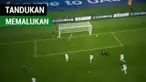 Berita video momen tandukan memalukan pemain Pachuca, Oscar Murillo, di Piala Dunia Antarklub 2017 saat menghadapi Al Jazira.