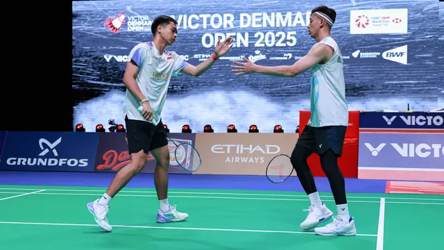 Muhammad Rian Ardianto/Rahmat Hidayat - Denmark Open 2025 - Bulu Tangkis